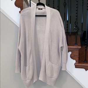 grey knit cardigan with pockets - urban outfitters